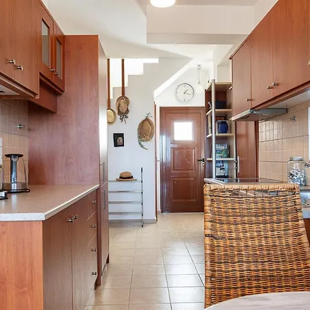 Plakoti 5, Shared Pool And Amazing View Appartamento Rethymno